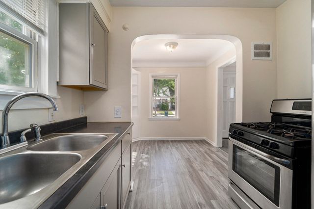 7904 Mead Street, Dearborn, MI 48126