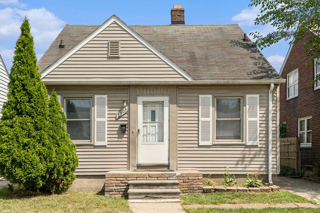 7904 Mead Street, Dearborn, MI 48126