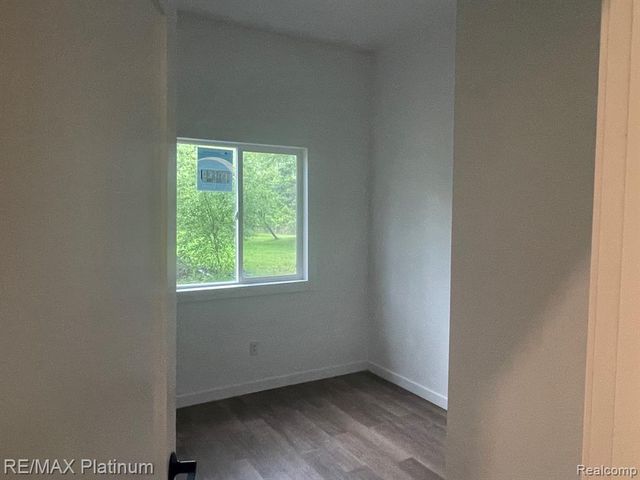 145 Elms, Flushing, MI 48433