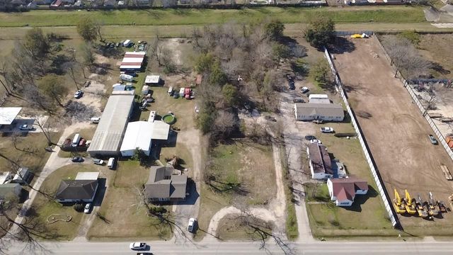 11921 Gloger Street, Houston, TX 77039