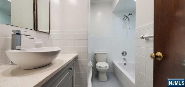 450 Tappan Road, Norwood, NJ 07648