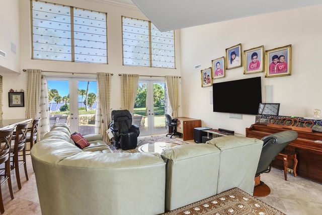 3343 S Indian River Drive, Fort Pierce, FL 34982