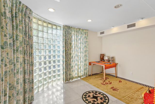 3343 S Indian River Drive, Fort Pierce, FL 34982