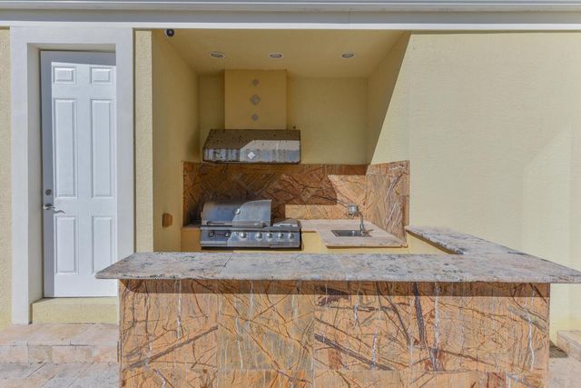 3343 S Indian River Drive, Fort Pierce, FL 34982