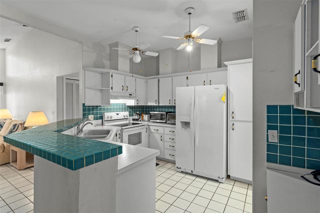 1241 PERSIAN AVENUE, Spring Hill, FL 34608