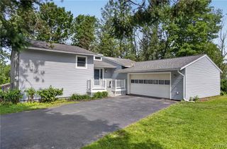 18 Harvest Drive, Oswego, NY 13126