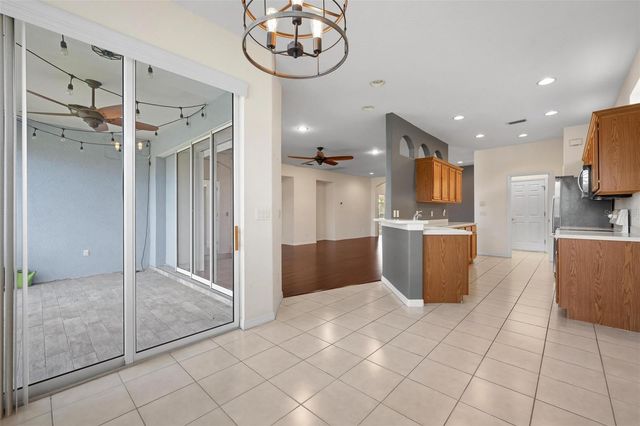 3110 78TH AVENUE E, Sarasota, FL 34243