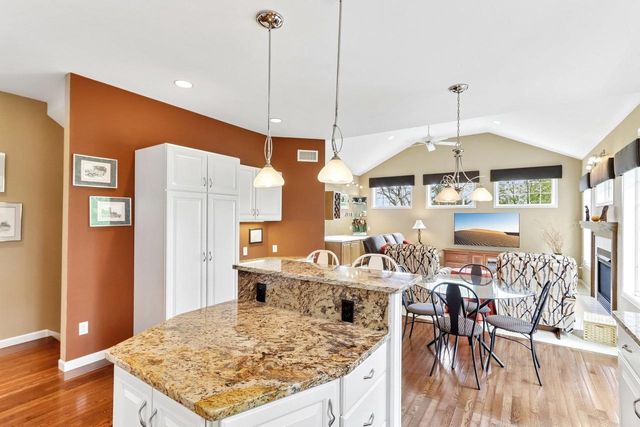 5501 Sandhill Drive, Middleton, WI 53562
