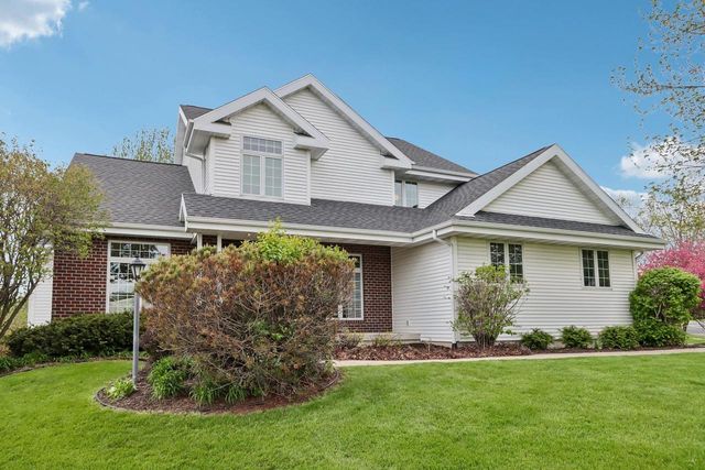 5501 Sandhill Drive, Middleton, WI 53562