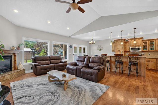 3299 Lundburg Lane, Pocatello, ID 83204