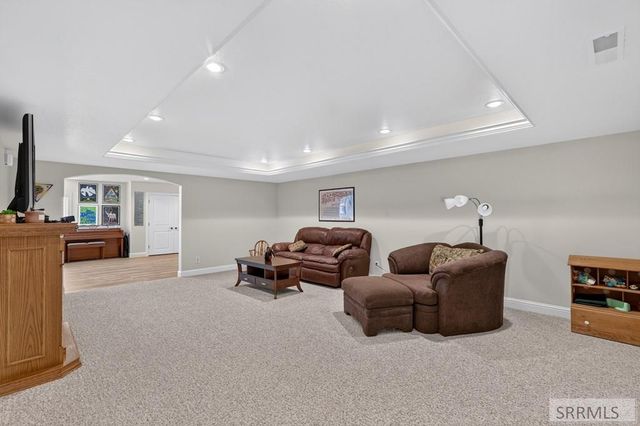 3299 Lundburg Lane, Pocatello, ID 83204