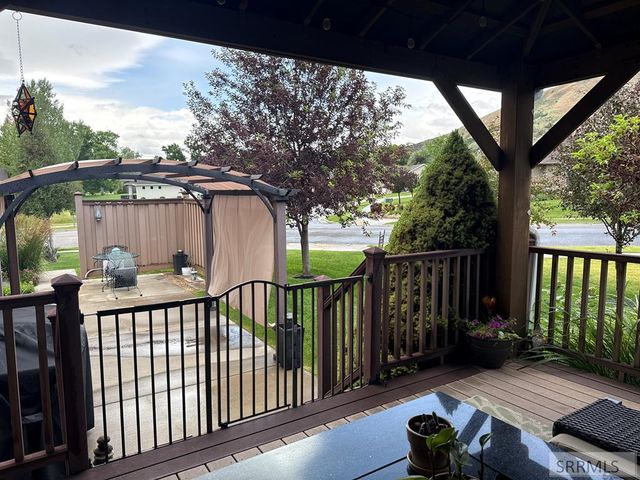 3299 Lundburg Lane, Pocatello, ID 83204