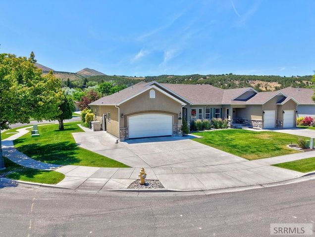 3299 Lundburg Lane, Pocatello, ID 83204