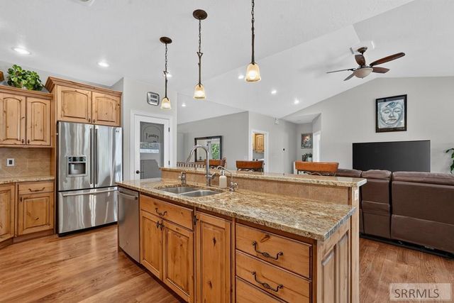 3299 Lundburg Lane, Pocatello, ID 83204