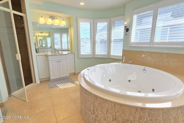 417 Delray Drive, Lavallette, NJ 08735