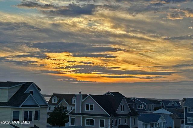 417 Delray Drive, Lavallette, NJ 08735