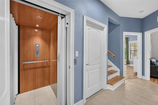 6407 MAYRA SHORES LANE, Apollo Beach, FL 33572