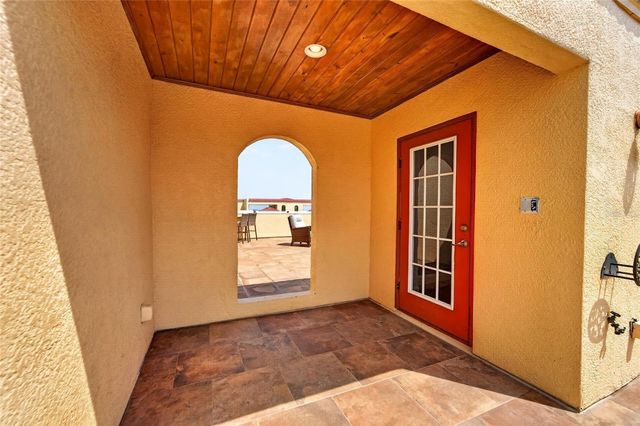 6407 MAYRA SHORES LANE, Apollo Beach, FL 33572