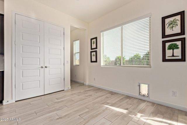 9623 S 38TH Lane, Laveen, AZ 85339