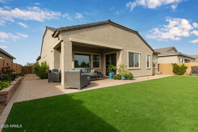 9623 S 38TH Lane, Laveen, AZ 85339