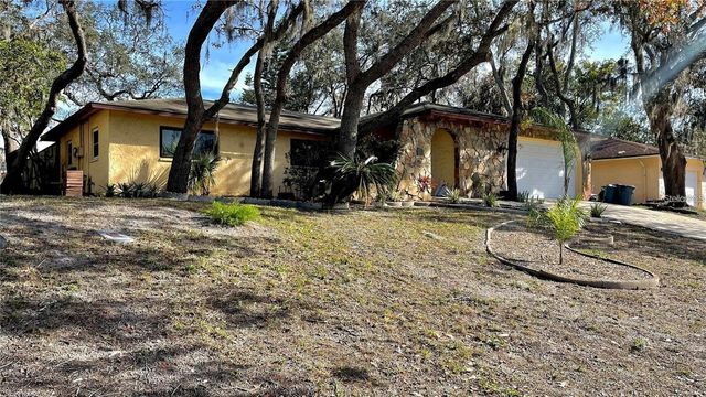 8748 FOREST LAKE DRIVE, Port Richey, FL 34668