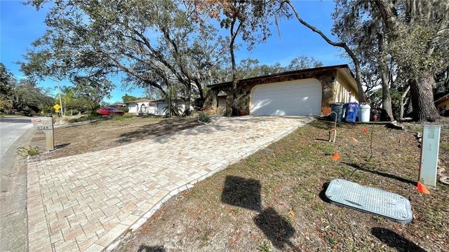 8748 FOREST LAKE DRIVE, Port Richey, FL 34668
