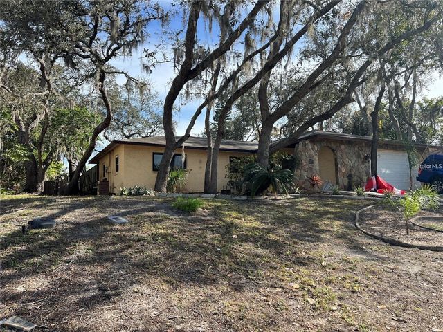 8748 FOREST LAKE DRIVE, Port Richey, FL 34668