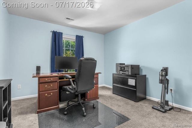 2929 Cottonwood Drive, Waterford, MI 48328