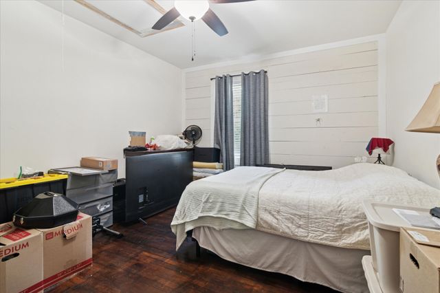 1102 W 12th Street, Bonham, TX 75418