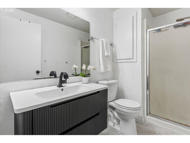 9500 Sw CHERAW Ct, Tualatin, OR 97062