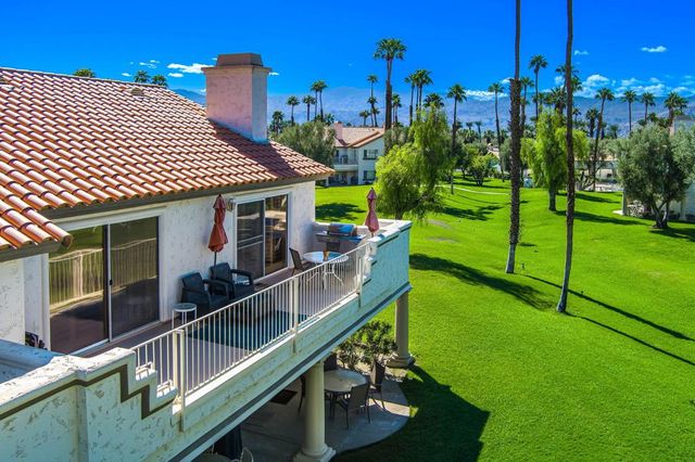 688 Vista Lago Circle N, Palm Desert, CA 92211