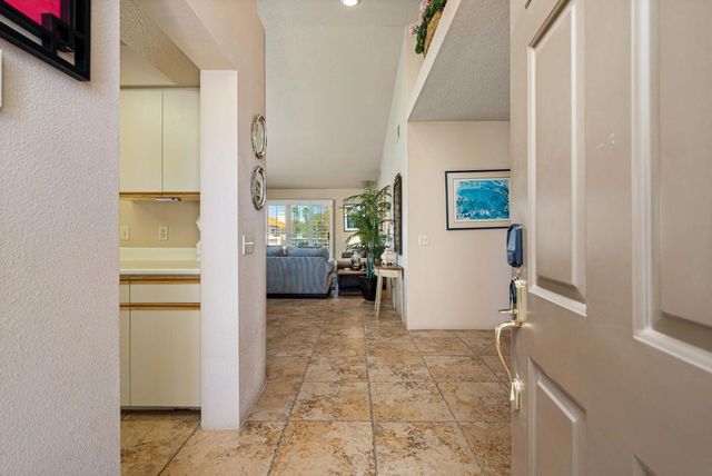 688 Vista Lago Circle N, Palm Desert, CA 92211