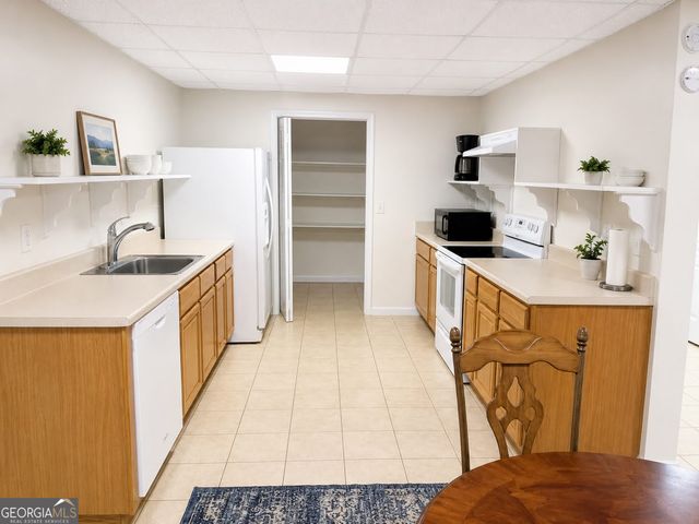 3776 Mason Ridge Drive, Winston, GA 30187