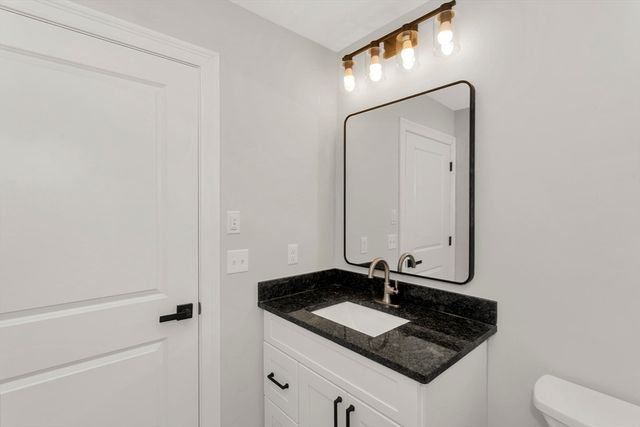 105 Franklin, Belchertown, MA 01007