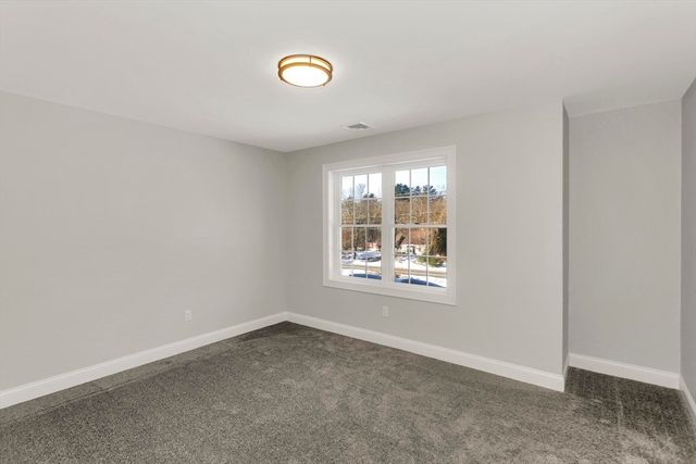 105 Franklin, Belchertown, MA 01007