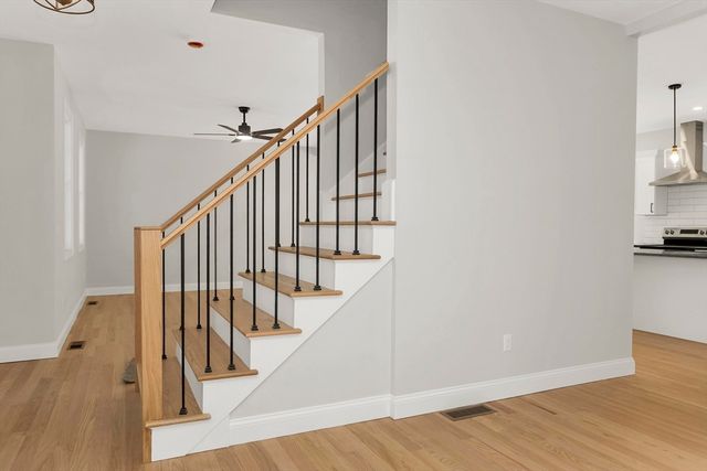 105 Franklin, Belchertown, MA 01007