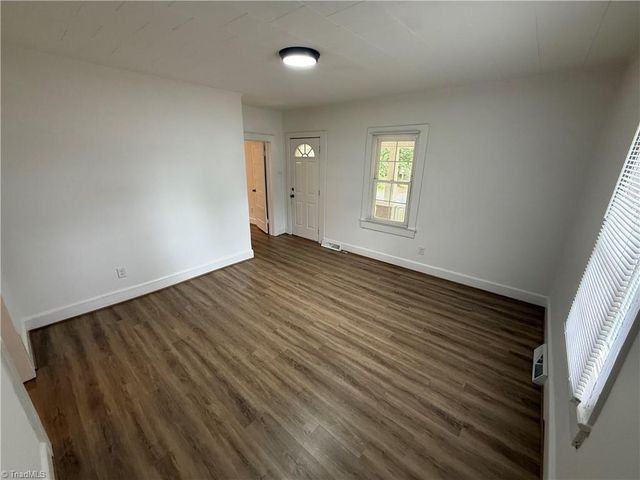 3867 Leo Street, Winston-salem, NC 27105