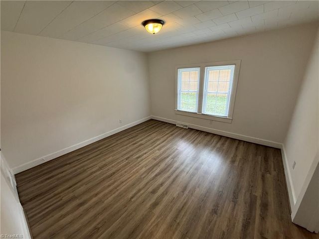 3867 Leo Street, Winston-salem, NC 27105
