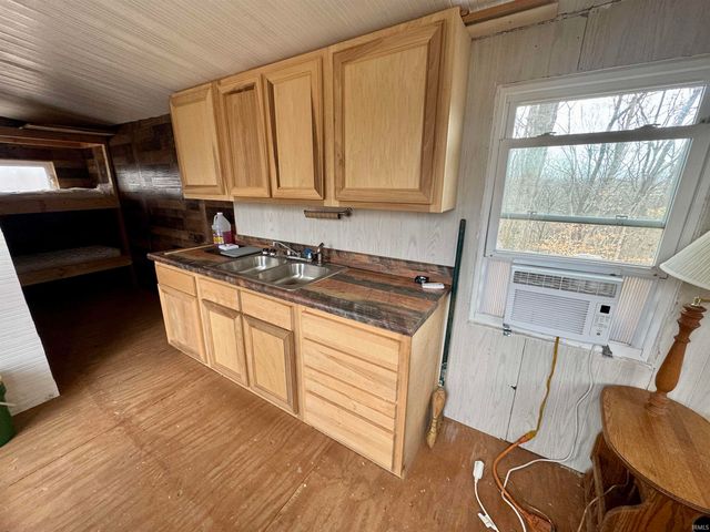 off SR 66, Grandview, IN 47615