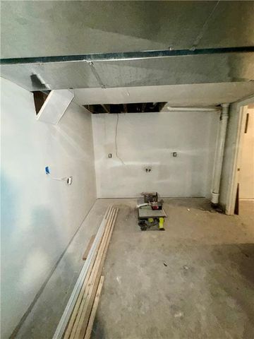 5110 E 23rd Street, Kansas City, MO 64127