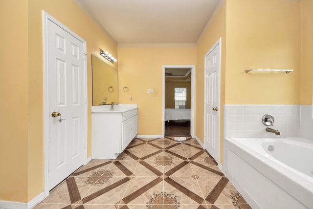 14103 Imperial Wood Lane, Rosharon, TX 77583