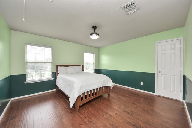 14103 Imperial Wood Lane, Rosharon, TX 77583