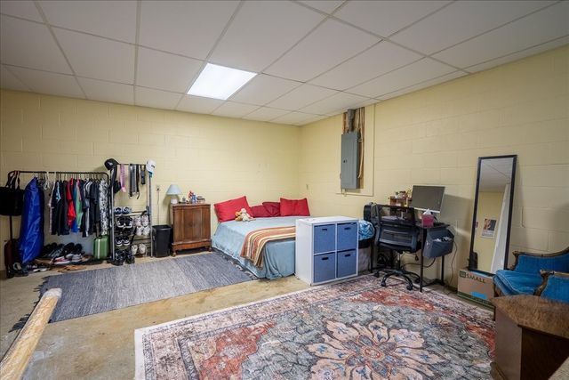 1518 Old Waynesboro Hwy, Lawrenceburg, TN 38464