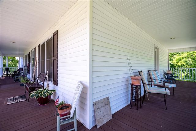 1518 Old Waynesboro Hwy, Lawrenceburg, TN 38464