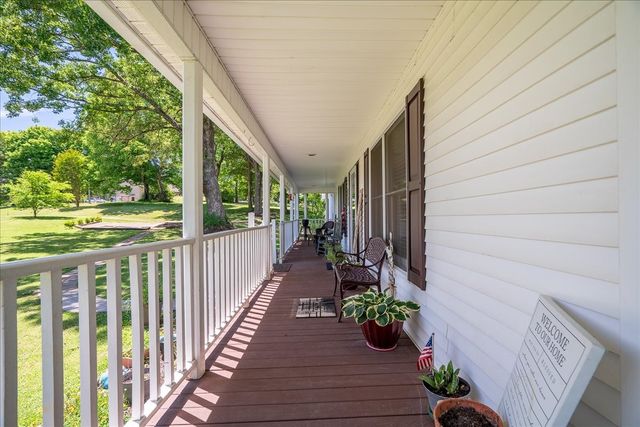 1518 Old Waynesboro Hwy, Lawrenceburg, TN 38464