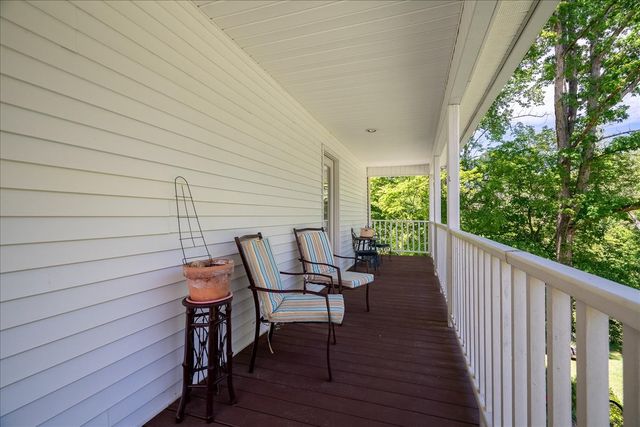 1518 Old Waynesboro Hwy, Lawrenceburg, TN 38464