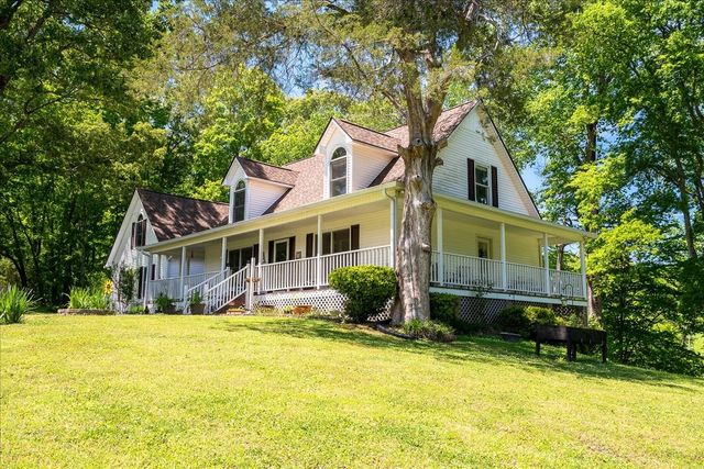 1518 Old Waynesboro Hwy, Lawrenceburg, TN 38464