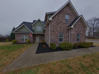 1502 John Lee Ln, Murfreesboro, TN 37129