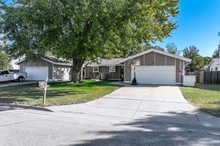 434 & 432 S Robin Rd, Wichita, KS 67209