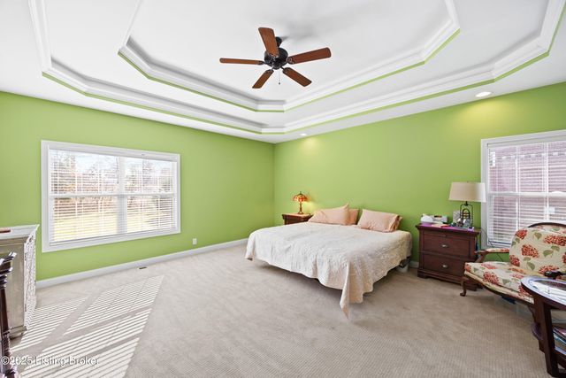 275 Brian Dr, Shepherdsville, KY 40165